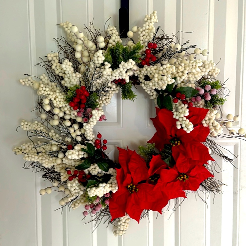 Luxury holiday wreath